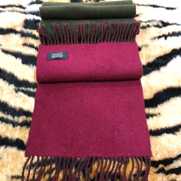 Authentic Celine two-sided Scarf - Picture 1 of 16